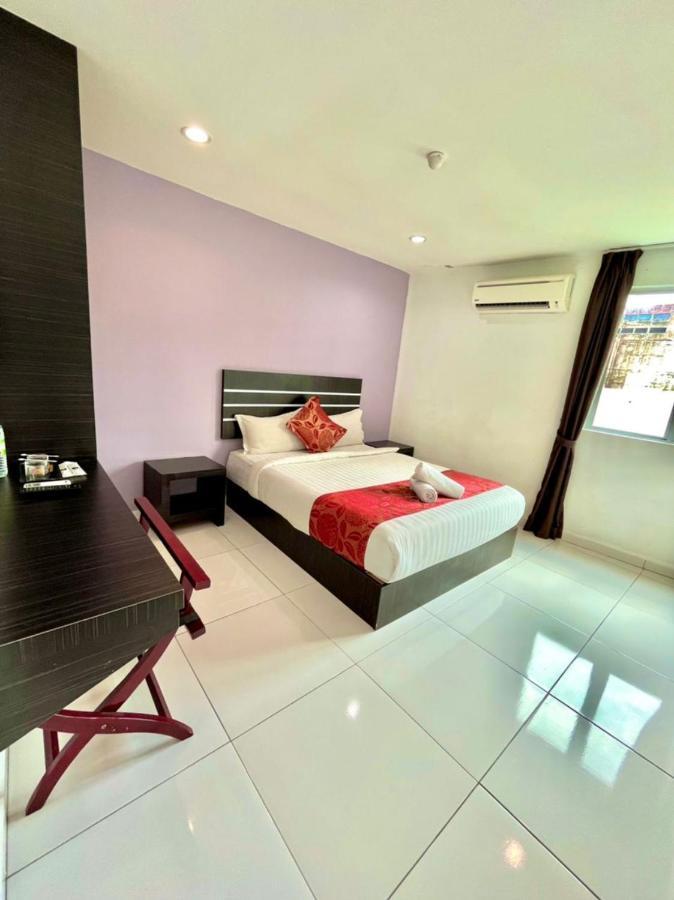 Hotel Zamburger Tengkera Melaka Eksteriør bilde