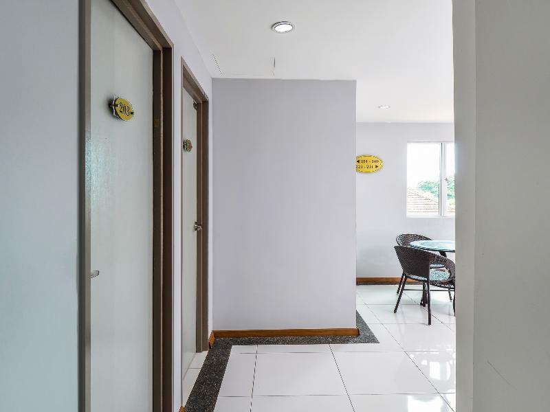 Hotel Zamburger Tengkera Melaka Eksteriør bilde